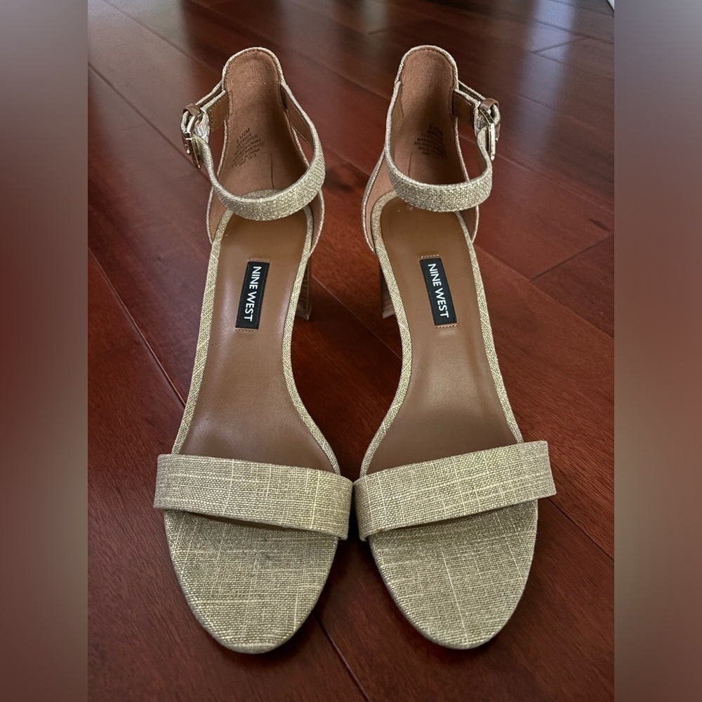 Nine West Gold Pruce Linen heels - Picture 5 of 10